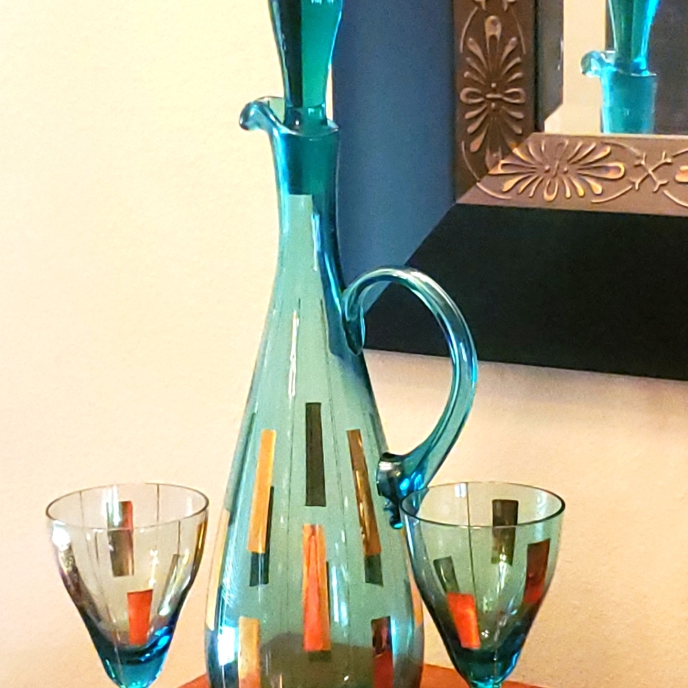 Mid-Century Cordial Decanter Set